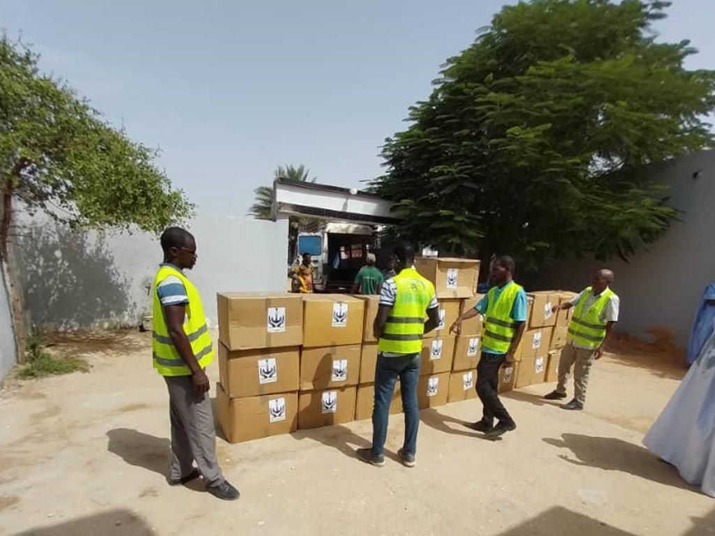 Le Port Autonome de Nouakchott fournit à la municipalité portuaire une grande quantité d'uniformes scolaires