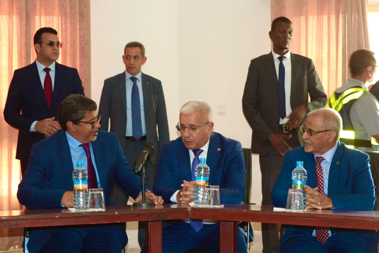 Les Présidents des Parlements mauritanien et algérien visitent le Port Autonome de Nouakchott